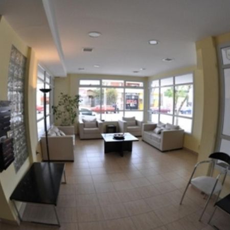 Hotel Tandil Πουέρτο Μαντρίν Εξωτερικό φωτογραφία