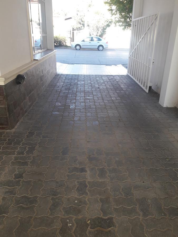 Hotel Tandil Πουέρτο Μαντρίν Εξωτερικό φωτογραφία